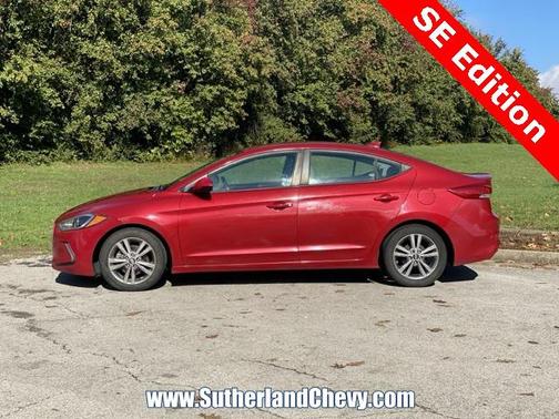 2017 Hyundai ELANTRA SE