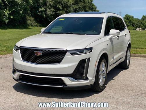 Crystal White Tricoat 2024 Cadillac XT6 Luxury FWD