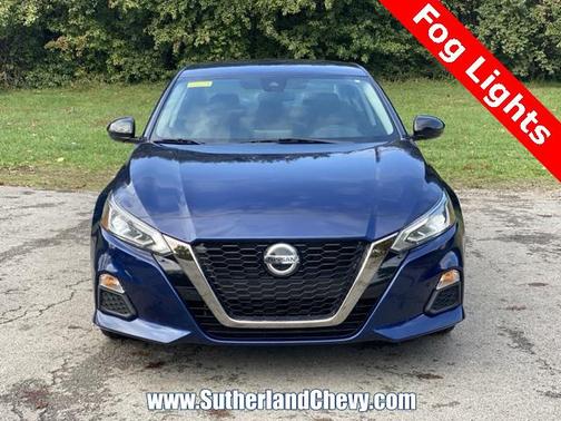 2021 Nissan Altima SR FWD