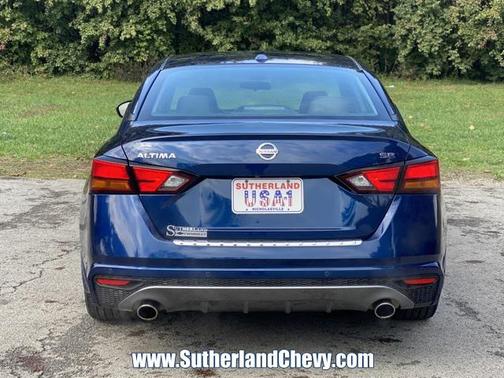 2021 Nissan Altima SR FWD