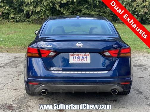 2021 Nissan Altima SR FWD