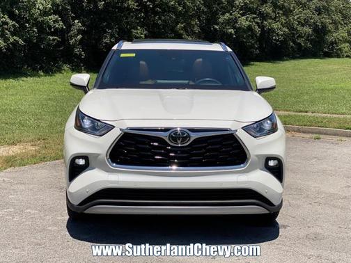 2021 Toyota Highlander Platinum