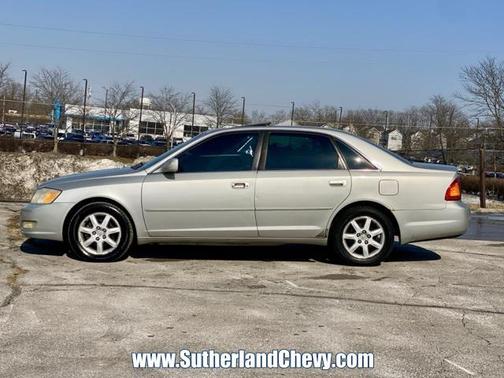 2001 Toyota Avalon XLS