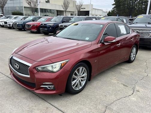 2015 INFINITI Q50 Premium