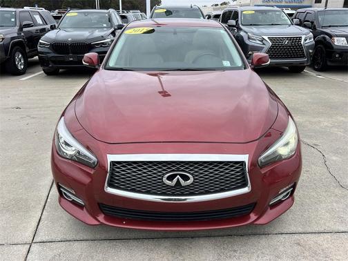 2015 INFINITI Q50 Premium