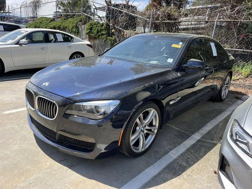 Imperial Blue Metallic 2015 BMW 740 i