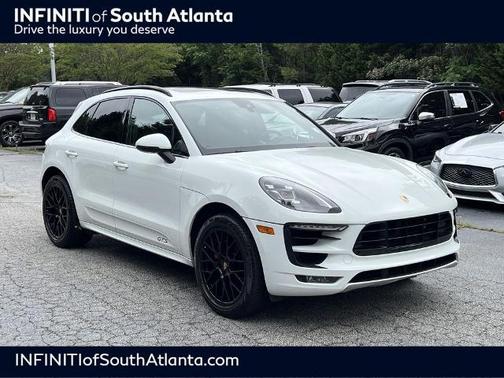 White 2017 Porsche Macan GTS