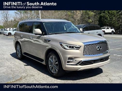 2023 INFINITI QX80 Luxe
