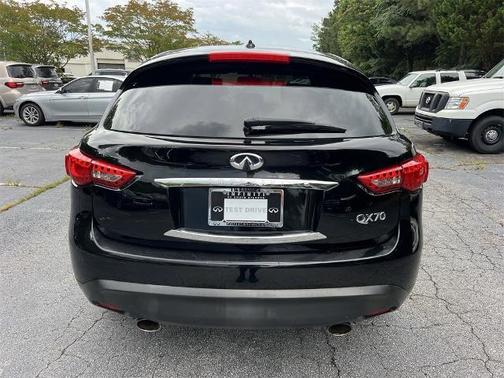 2017 INFINITI QX70 Base