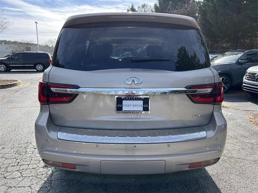 2018 INFINITI QX80 Base