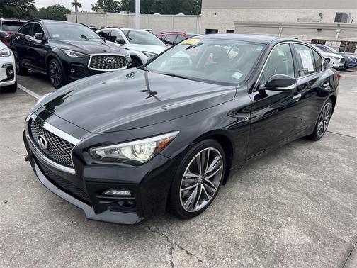 2015 INFINITI Q50 Sport