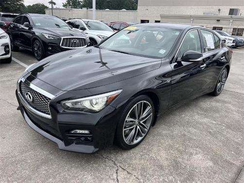 2015 INFINITI Q50 Sport
