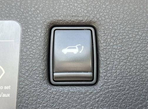 Majestic White 2021 INFINITI QX50 Luxe