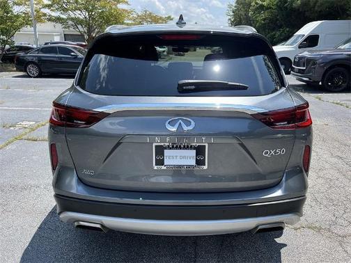 2025 INFINITI QX50 Luxe