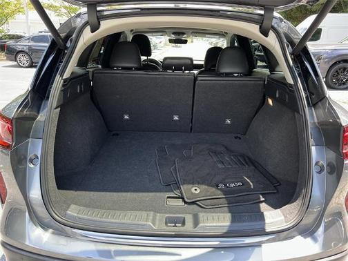 2025 INFINITI QX50 Luxe