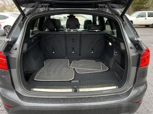 2022 BMW X1 sDrive28i