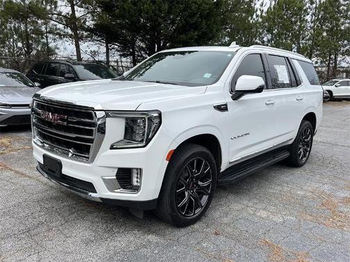 2023 GMC Yukon SLT