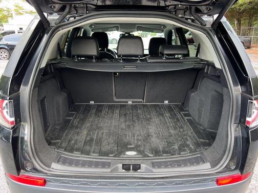 Santorini Black 2016 Land Rover Discovery Sport HSE