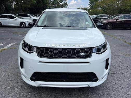 Fuji White 2024 Land Rover Discovery Sport Core S