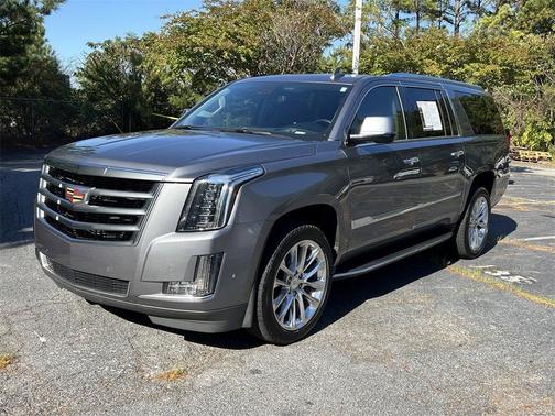 2018 Cadillac Escalade ESV Luxury