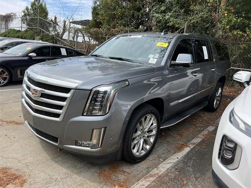2018 Cadillac Escalade ESV Luxury