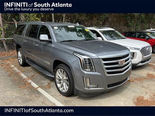 2018 Cadillac Escalade ESV Luxury