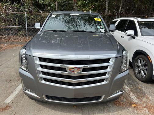 2018 Cadillac Escalade ESV Luxury