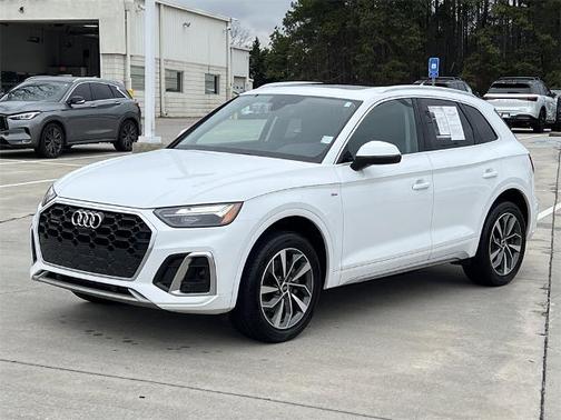 2024 Audi Q5 45 S line quattro Premium