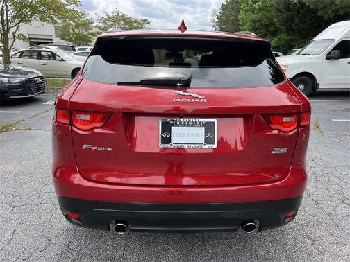2018 Jaguar F-PACE 30t R-Sport