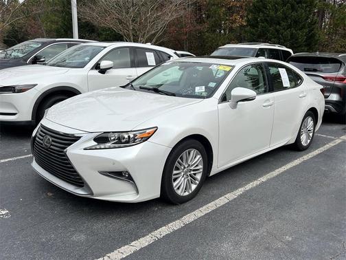 2017 Lexus ES 350 Base