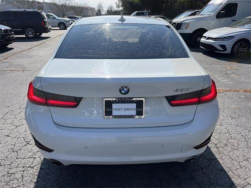 2020 BMW 330 i