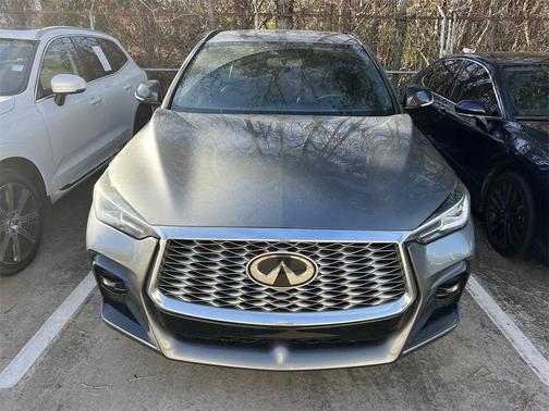 2023 INFINITI QX55 LUXE