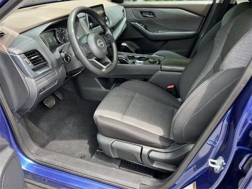 2022 Nissan Rogue S