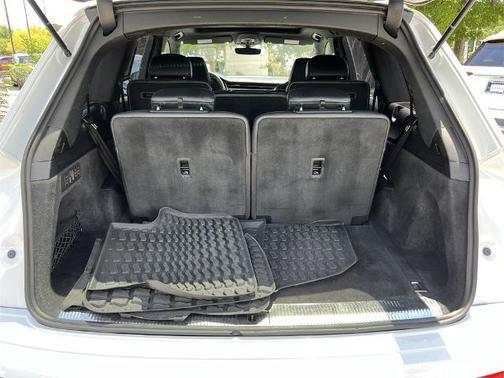 2022 Audi SQ7 4.0T Premium Plus