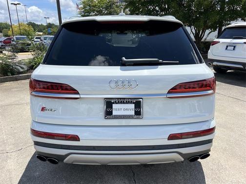 2022 Audi SQ7 4.0T Premium Plus