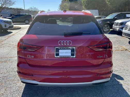 2020 Audi Q3 45 Premium