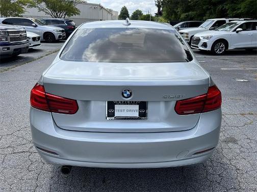 2016 BMW 320 i