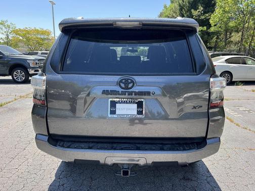Magnetic Gray Metallic 2018 Toyota 4Runner SR5 Premium