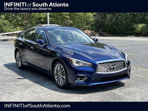 2022 INFINITI Q50 LUXE