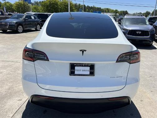 2020 Tesla Model Y Long Range
