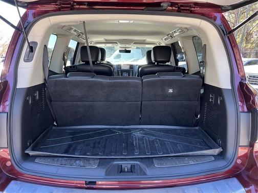 2021 INFINITI QX80 Luxe