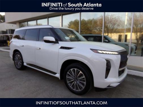 2025 INFINITI QX80 Luxe