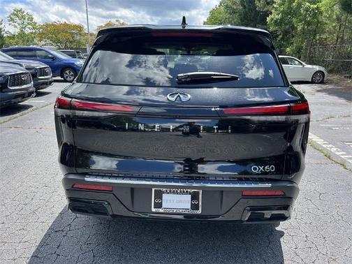 2025 INFINITI QX60 Pure