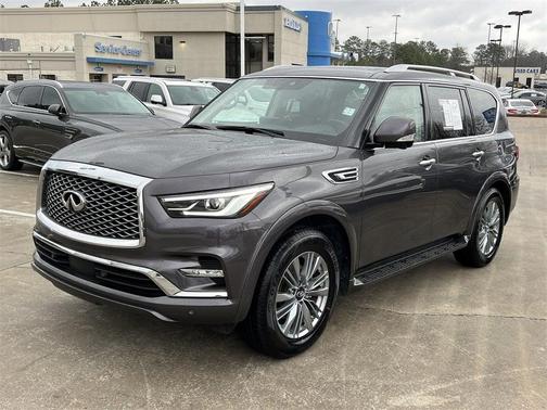 2024 INFINITI QX80 Luxe