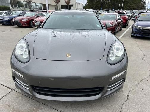 2014 Porsche Panamera 4