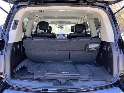 2018 INFINITI QX80 Base