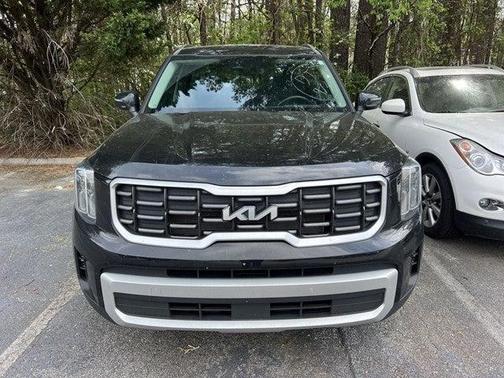 Ebony Black 2024 Kia Telluride S
