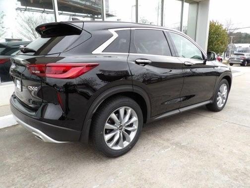 2025 INFINITI QX50 Pure