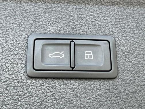 2018 Audi Q5 2.0T Tech Premium