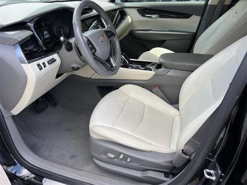 2021 Cadillac XT6 Premium Luxury AWD